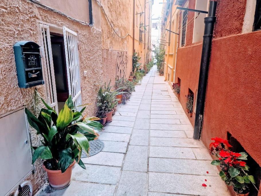 Casa Vacanza Castello Cagliari Dış mekan fotoğraf