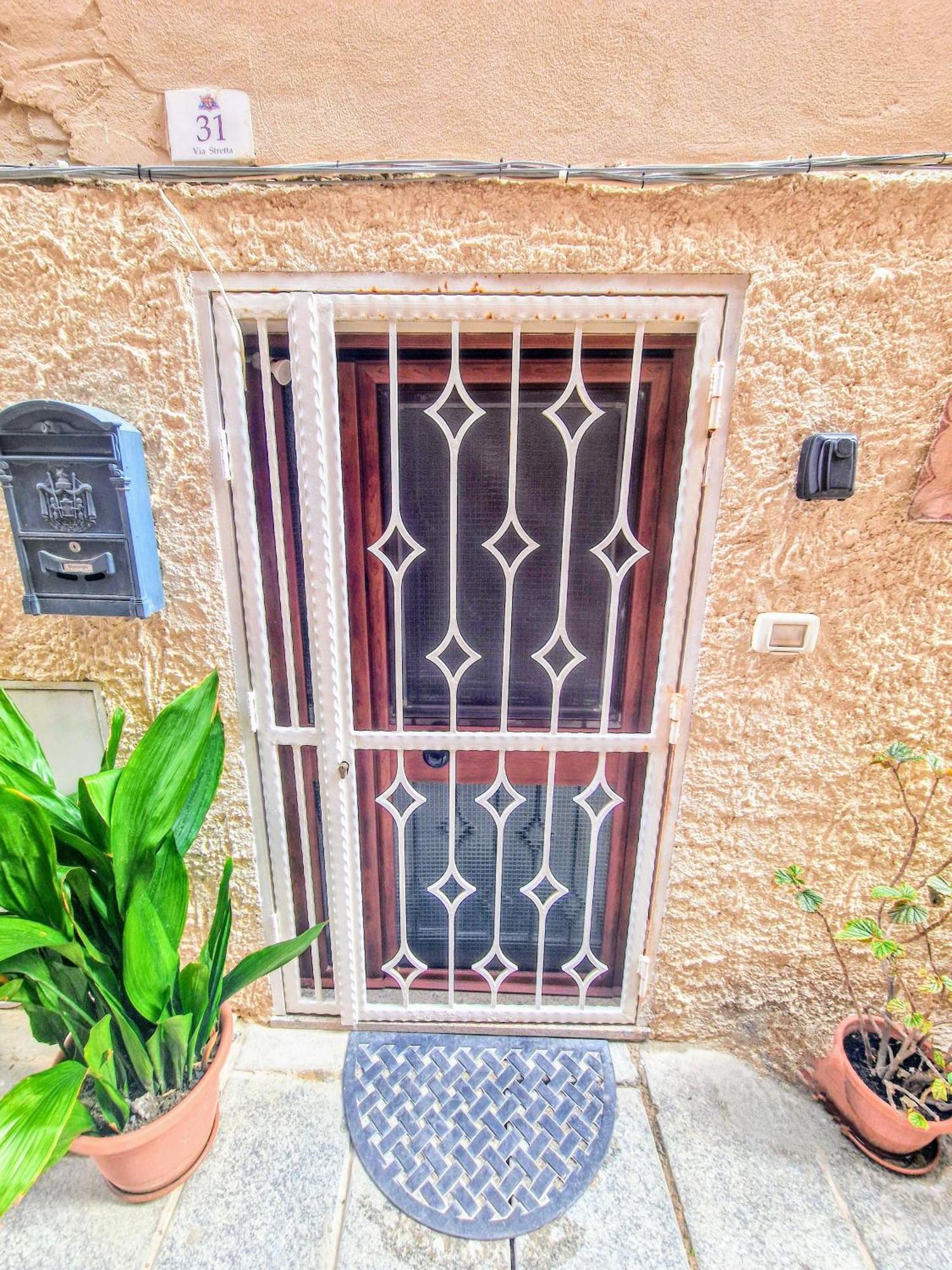 Casa Vacanza Castello Cagliari Dış mekan fotoğraf